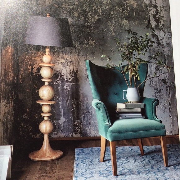 New Anthropologie Catalog 140 pages table book - Picture 8 of 15